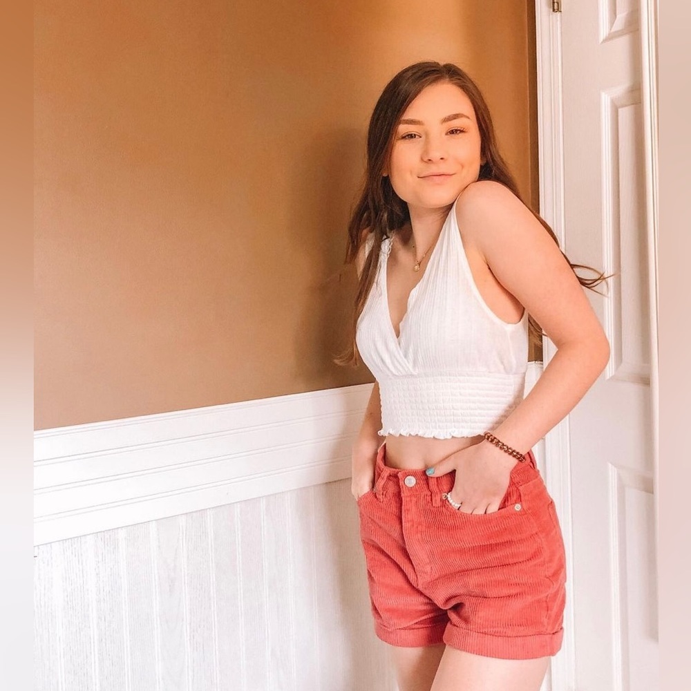 Forever 21 High-Waist Corduroy Shorts - Rose Pink - Picture 2 of 3